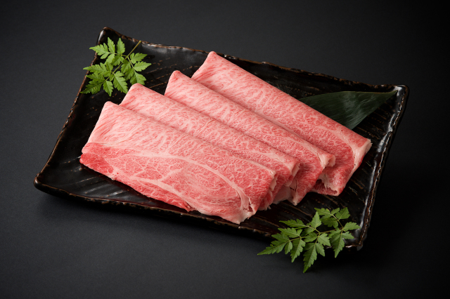 九州産黒毛和牛 ロースすきやき用/100g（1200）